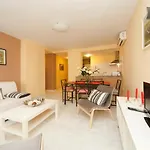 Apartamentos Pilatos King\'S Inn