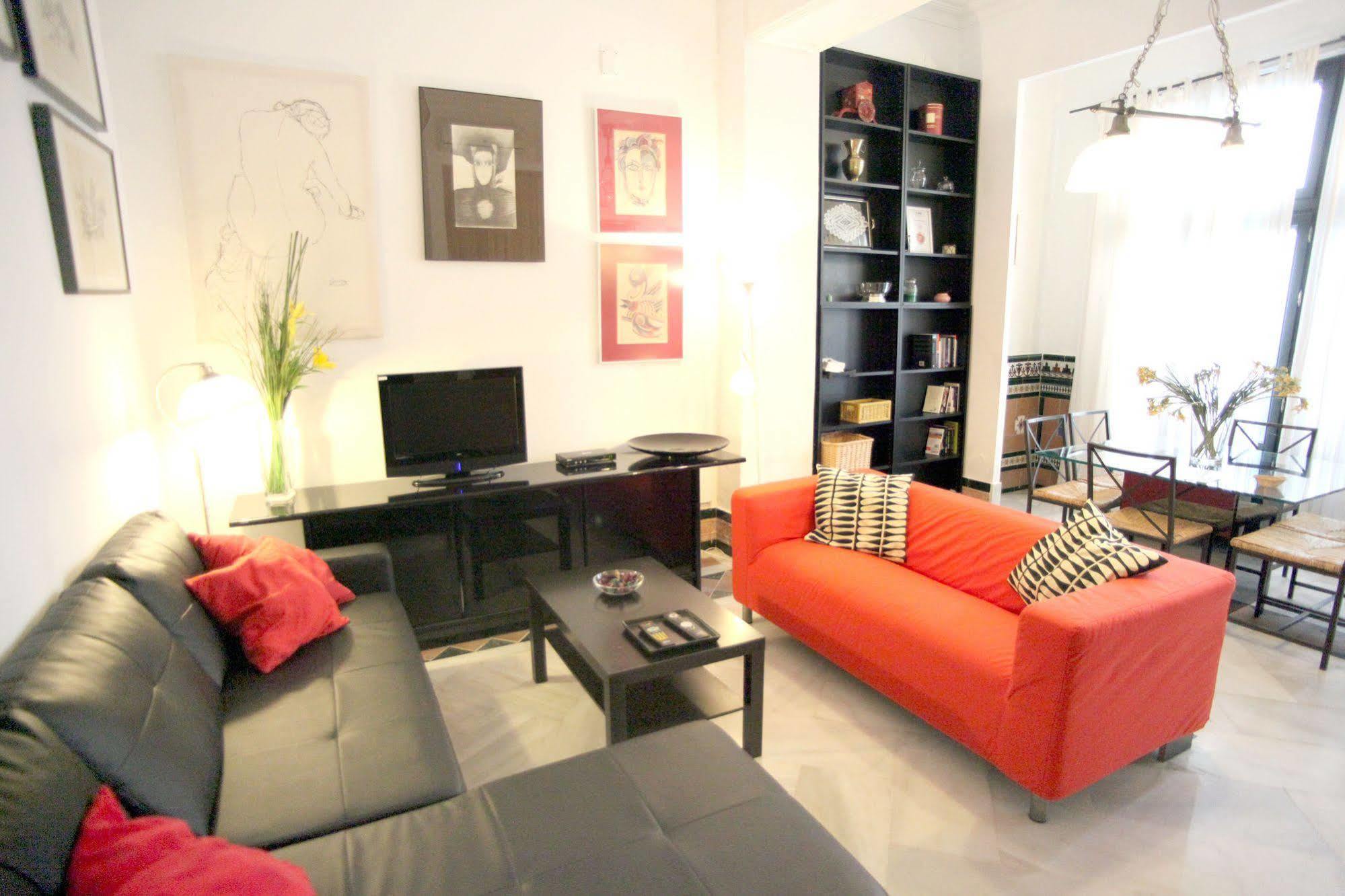 Apartamentos Pilatos King'S Inn Seville
