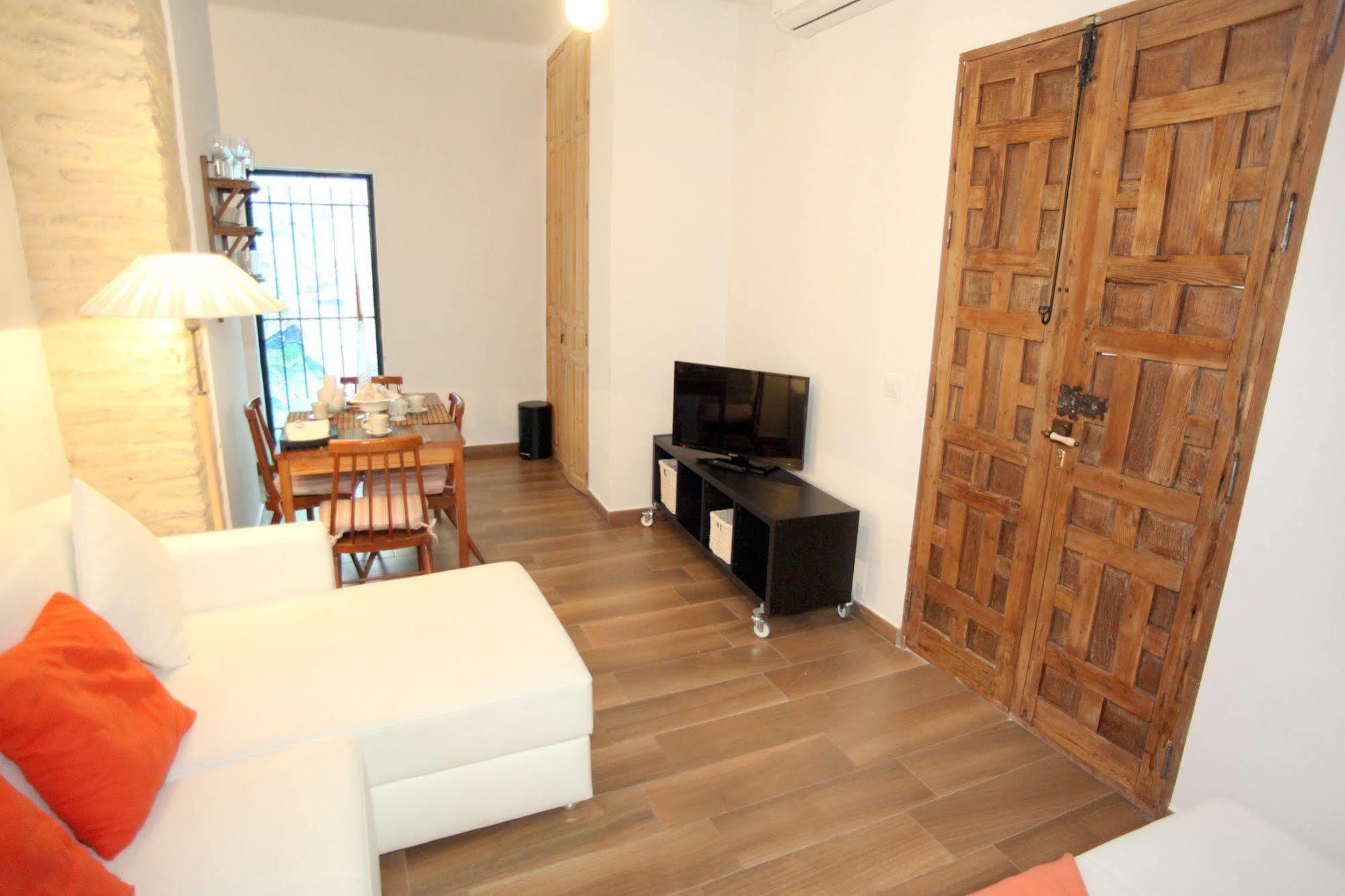 Apartment Apartamentos Pilatos King'S Inn *